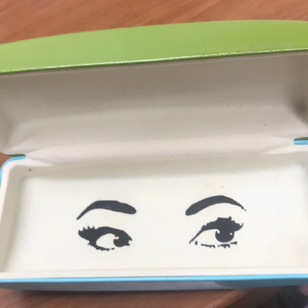 Kate Spade Sunglasses - Picture 6 of 6
